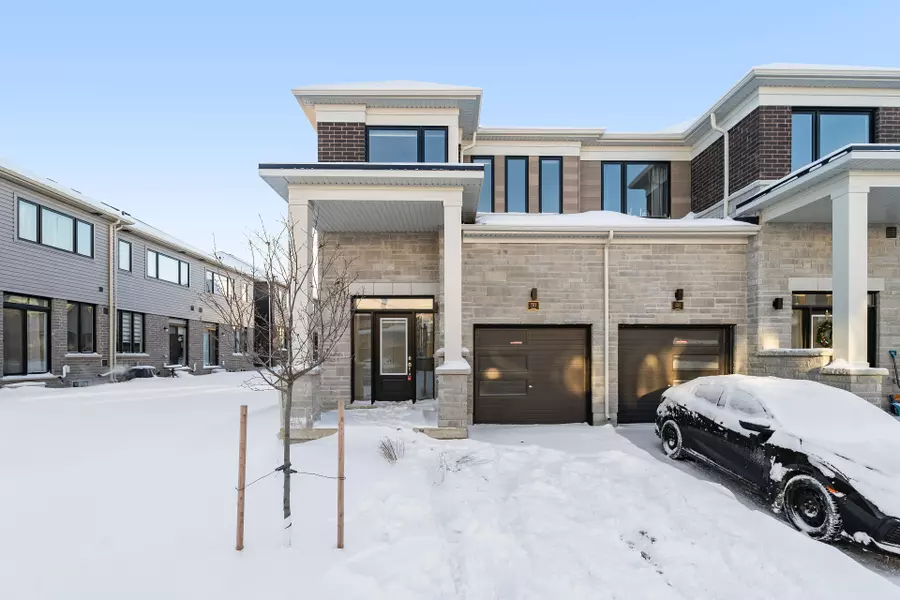 50 Hickey LN E #Lindsay  & Eglington, Kawartha Lakes, ON K9V 5V7