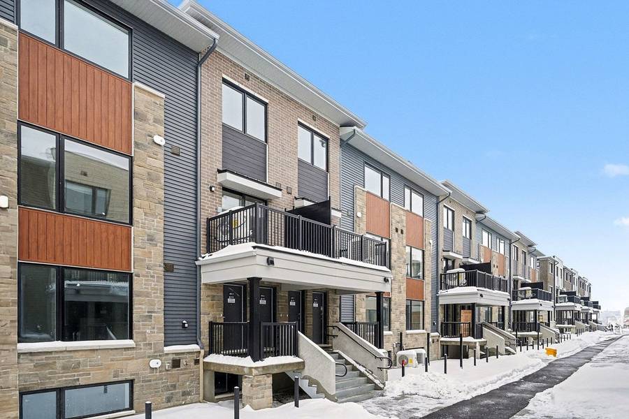 401 Glenroy Gilbert DR #6, Barrhaven, ON K2J 5G3