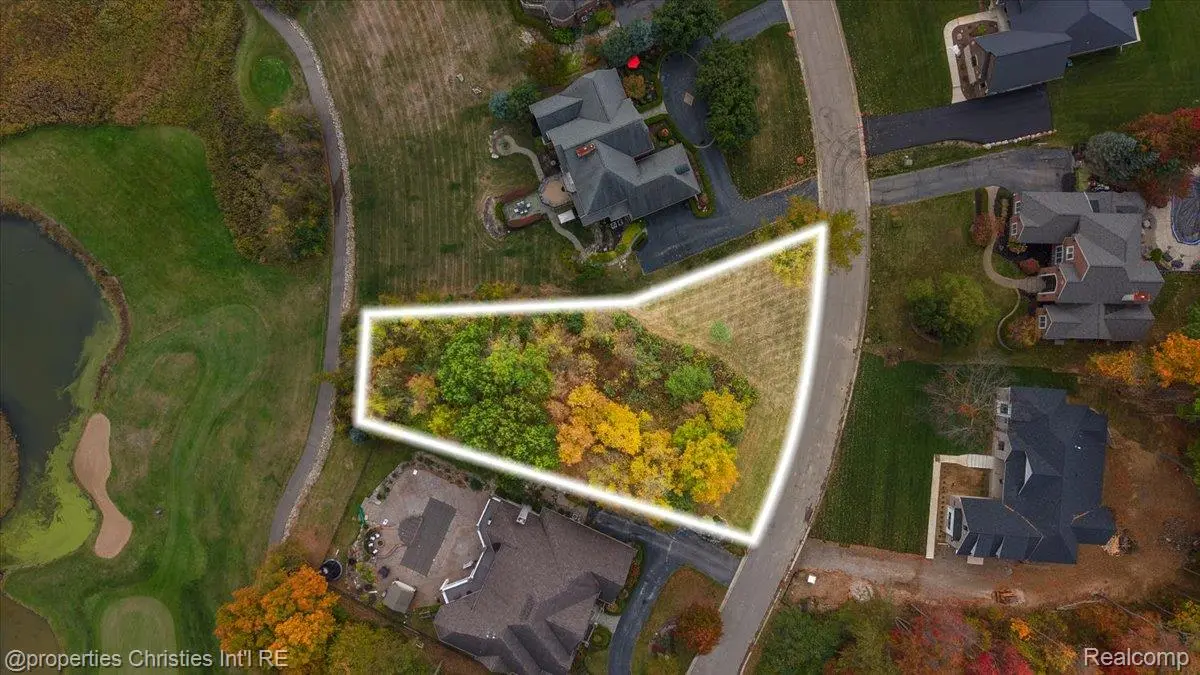 Oxford, MI 48370,0000 Shane