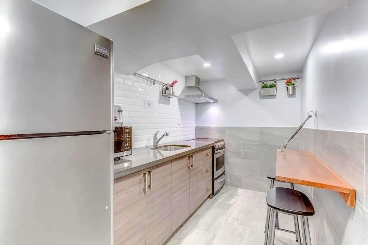 Toronto W03, ON M6M 3P4,394 Kane AVE #Lower