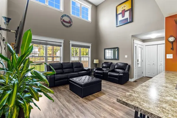 84 Peachytown Road, Conception Bay South, NL A1X 7C2