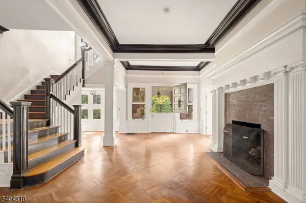 Morris Twp., NJ 07960,17 Three Gables Rd