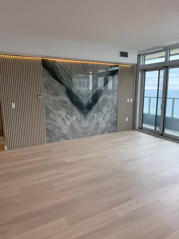 3 Concord cityplace WAY #7101, Toronto C01, ON M5V 0X4