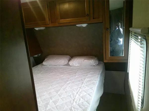 Miami, FL 33179,19115 NE Miami Ct