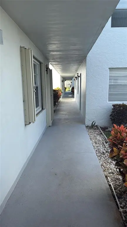 Delray Beach, FL 33446,403 Saxony I #403