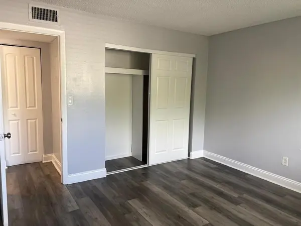 Sunrise, FL 33313,1700 NW 58th Ter #2W