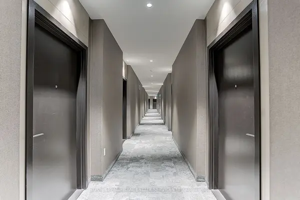 Vaughan, ON L4K 0M8,38 Honeycrisp CRES #517