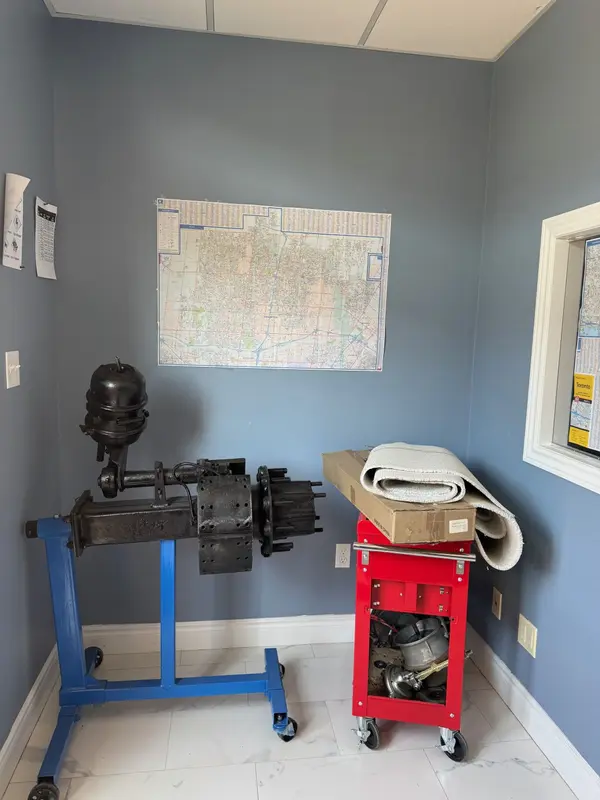 Brampton, ON L6R 3W4,145 Inspire BLVD #M