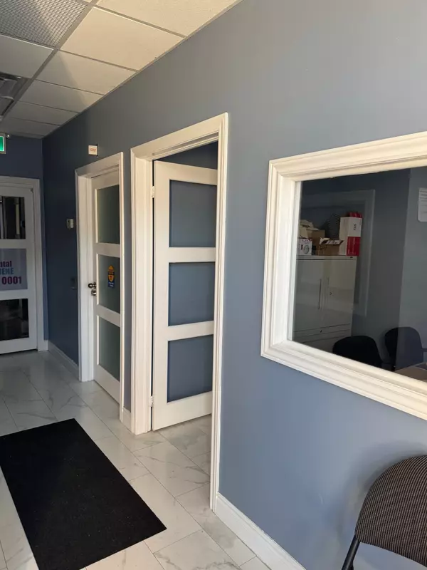 Brampton, ON L6R 3W4,145 Inspire BLVD #M