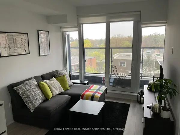 Mississauga, ON L5G 1L7,21 Park ST E #809