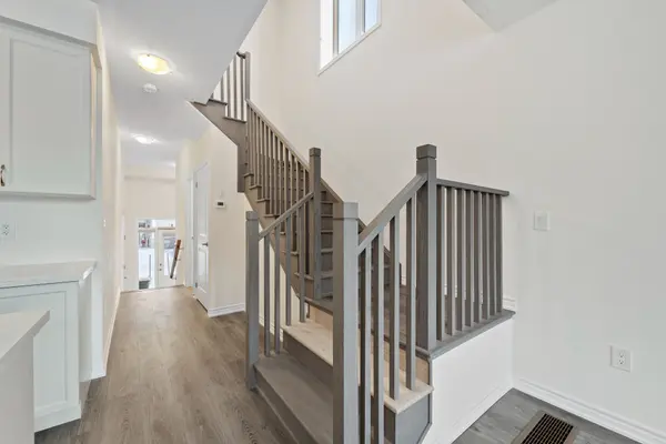 Kawartha Lakes, ON K9V 5V7,50 Hickey LN E #Lindsay & Eglington