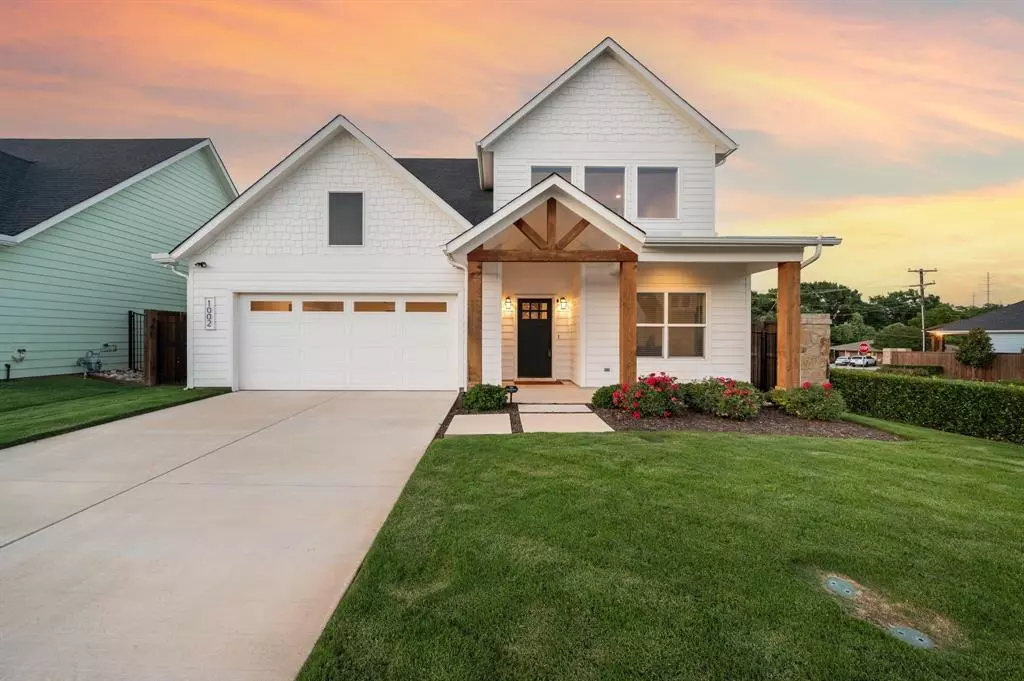 Grapevine, TX 76051,1002 Meadow Bend Loop N