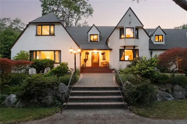 Oak Bay, BC V8R 6E6,3290 Upper Terrace Rd