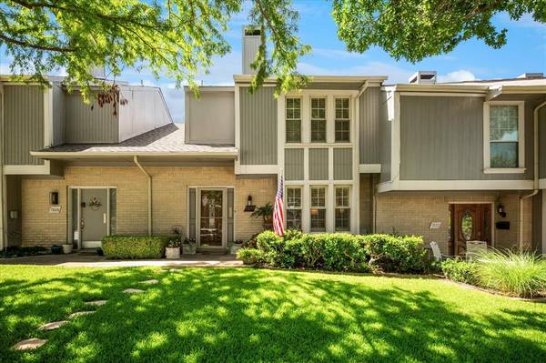 7614 Woodthrush Drive,  Dallas,  TX 75230