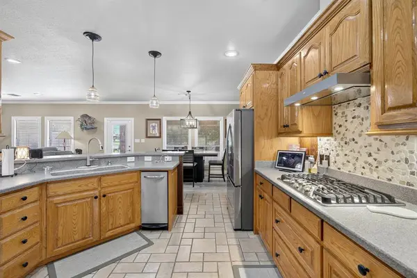 Gainesville, TX 76240,482 Center Hill Road