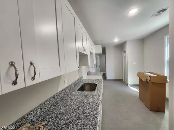 Passaic City, NJ 07055,262 Sherman St