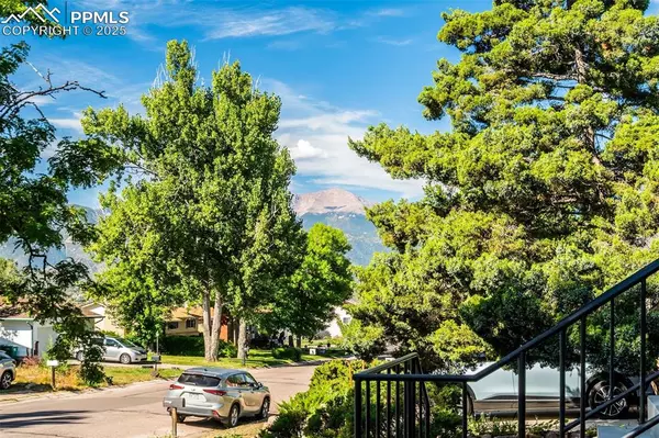 Colorado Springs, CO 80907,1212 Westmoreland RD
