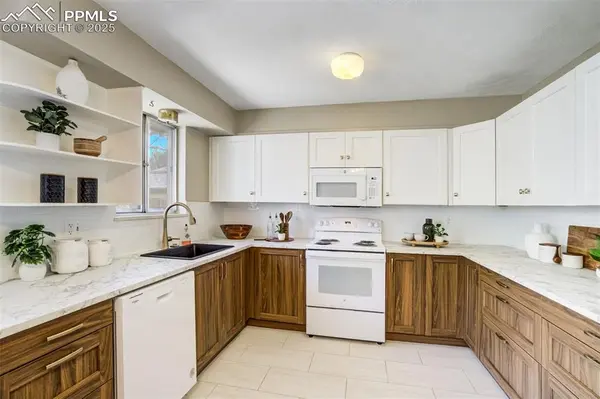 Colorado Springs, CO 80907,1212 Westmoreland RD