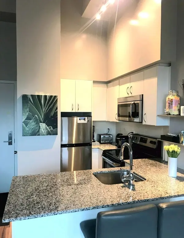 Toronto C01, ON M6K 3P9,55 E Liberty ST #106