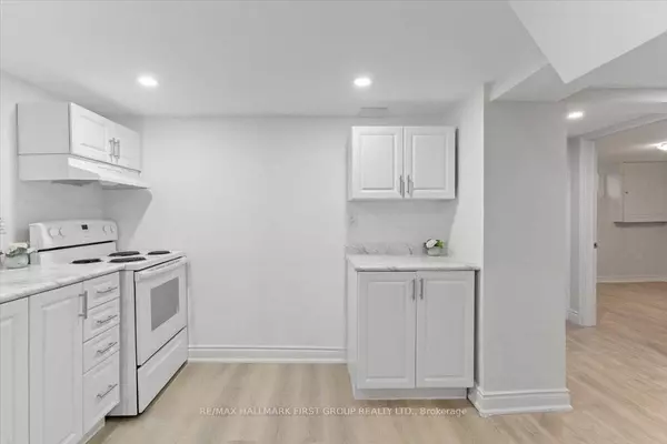 Ajax, ON L1S 2S1,46 Tulloch DR #Basement