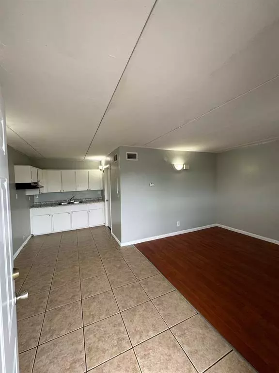 Jacksonville, FL 32254