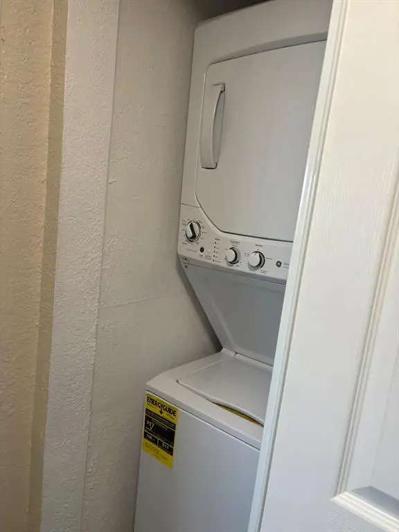 Sunrise, FL 33313,1700 NW 58th Ter #3E