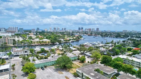 Fort Lauderdale, FL 33304,900 NE 18th Ave #606