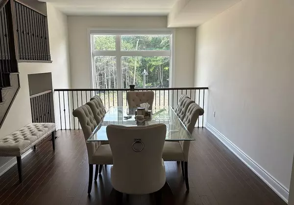 Newmarket, ON L3X 0M8,8 Bennington RD