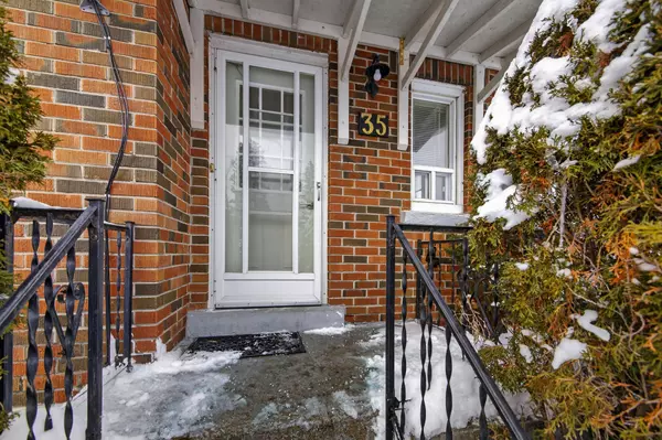 Orillia, ON L3V 2V5,35 Argyle AVE