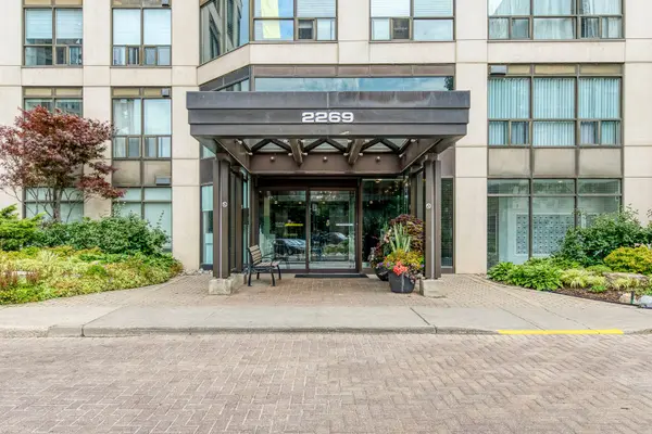 Toronto W06, ON M8V 3X6,2269 Lake Shore BLVD W #1510