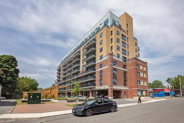 Kingston, ON K7L 1E5,652 Princess ST #515