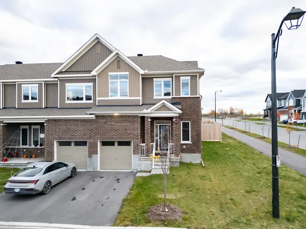 Barrhaven, ON K2J 6X5,400 Epoch ST