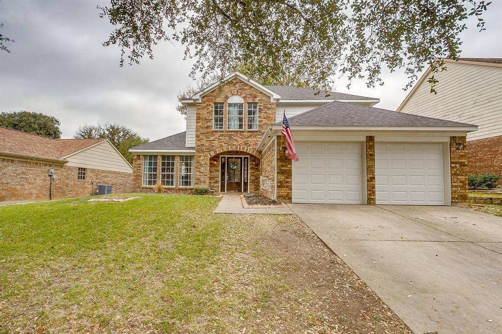 5221 Grand Mesa Drive, Fort Worth, TX 76137