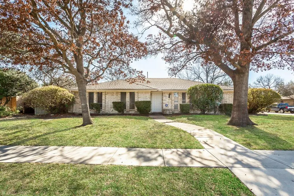 Plano, TX 75075,2732 Parkhaven Drive