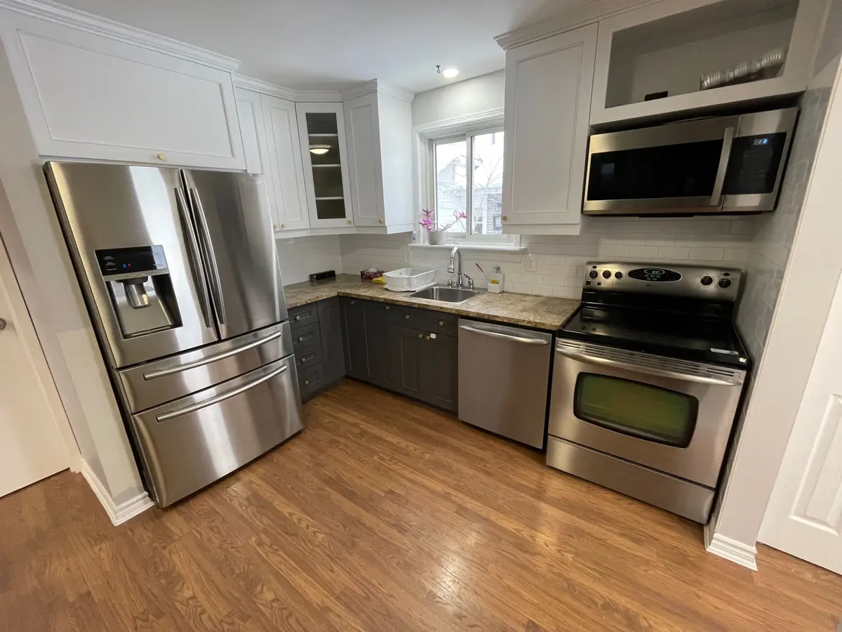 Barrie, ON L4M 2S8,7 Burbank Pl (Main) PL