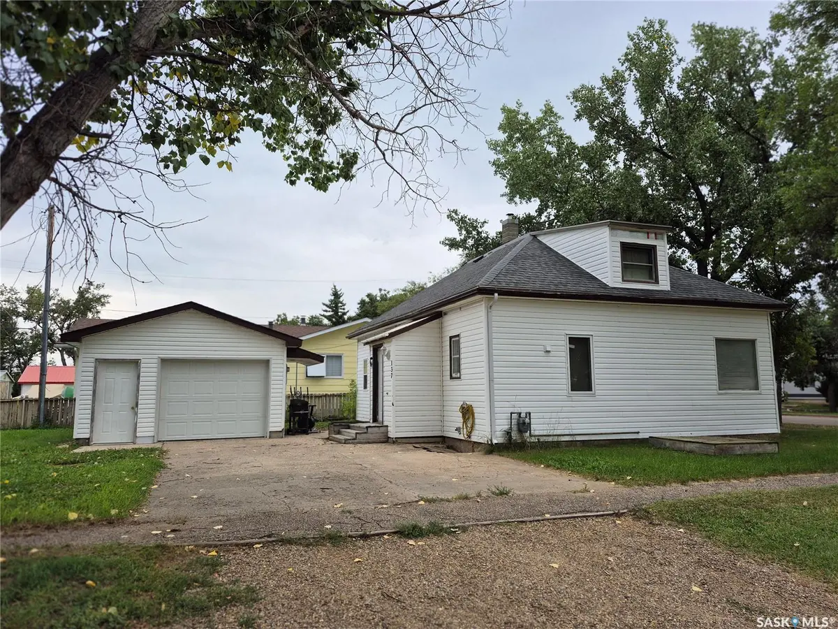 Ponteix, SK S0N 1Z0,137 2nd STREET W