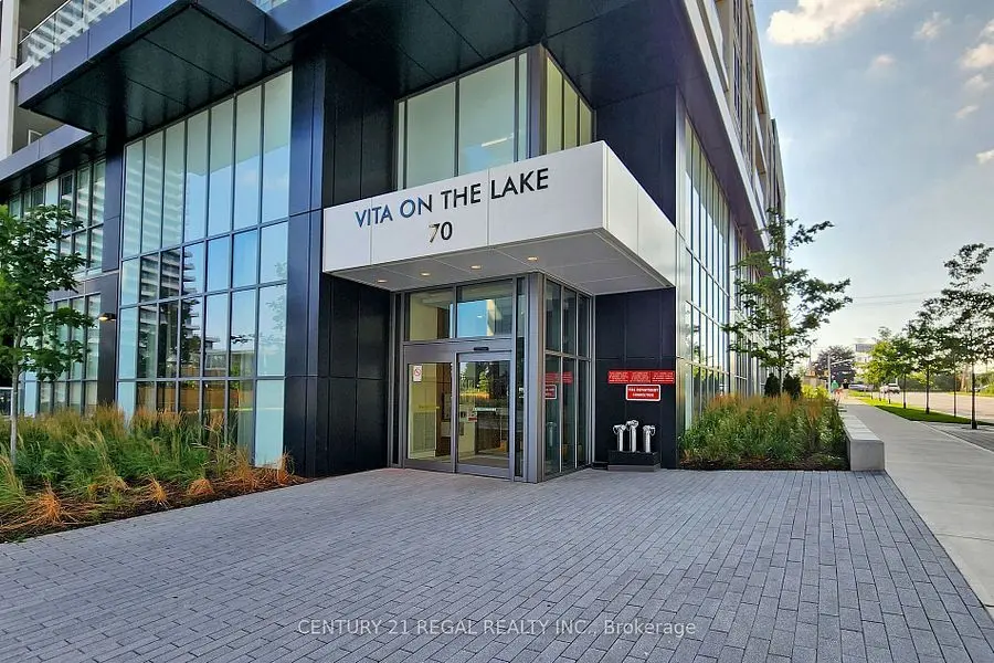 Toronto W06, ON M8V 0G2,70 Annie Craig DR #3603