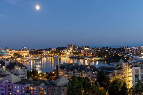 100 Saghalie Rd #909/910, Victoria, BC V9A 0A1