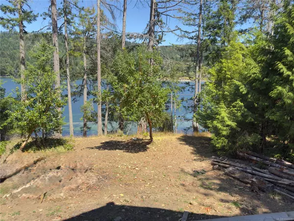 Mudge Island, BC V0R 1X6,624 Weathers Way