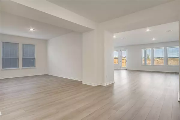 Aledo, TX 76008,329 Fallbrook Drive