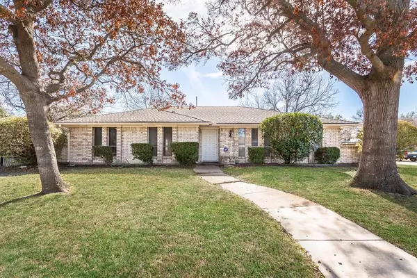 Plano, TX 75075,2732 Parkhaven Drive