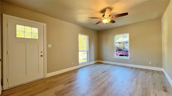 Fort Worth, TX 76107,4133 Alamo Avenue