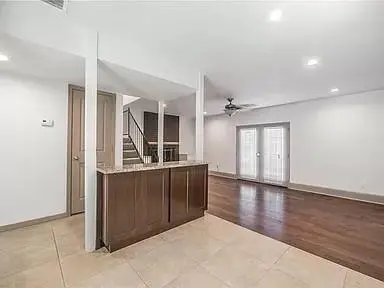 Pantego, TX 76013,3510 Shady Valley Drive #3510