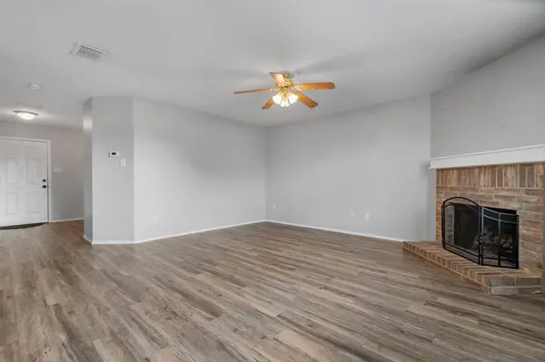 Cedar Hill, TX 75104,1215 Sullivan