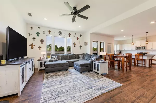 Lindale, TX 75771,15443 Anna Lane