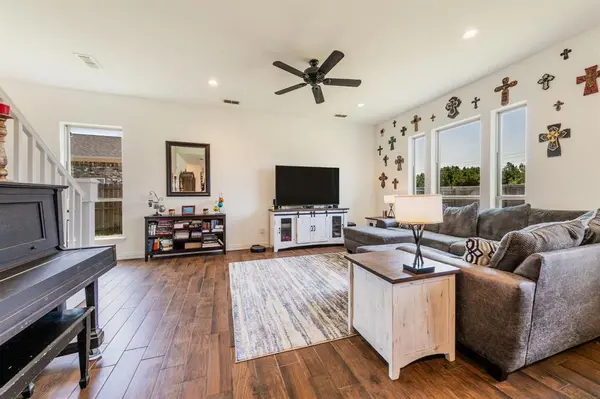 Lindale, TX 75771,15443 Anna Lane