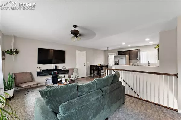 Colorado Springs, CO 80906,1304 Burnham ST