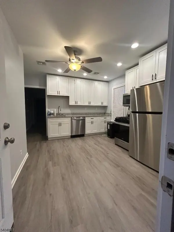 Roselle Park Boro, NJ 07204,430 Seaton Ave