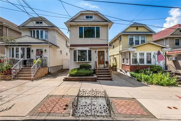 Glendale, NY 11385,7844 86th ST