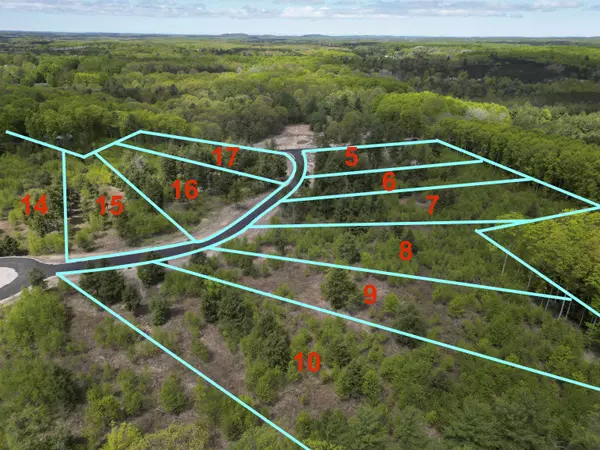 Traverse City, MI 49685,8824 Hemlock Hill DR